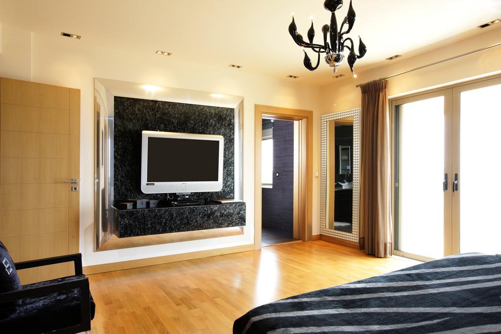 Villa Prigipessa Agia Marina Екстериор снимка