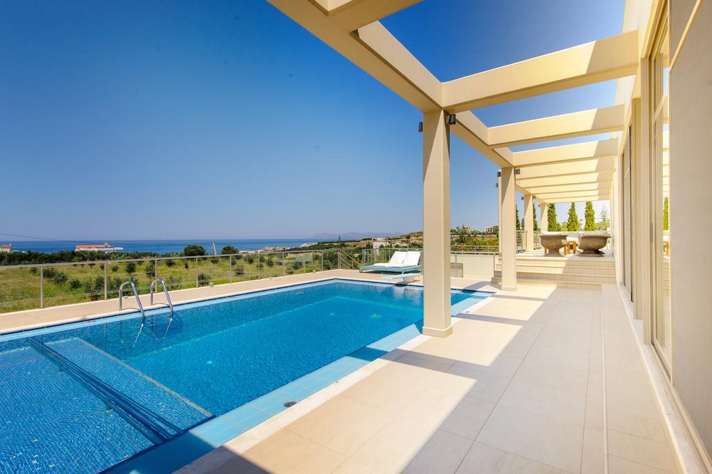 Villa Prigipessa Agia Marina Екстериор снимка