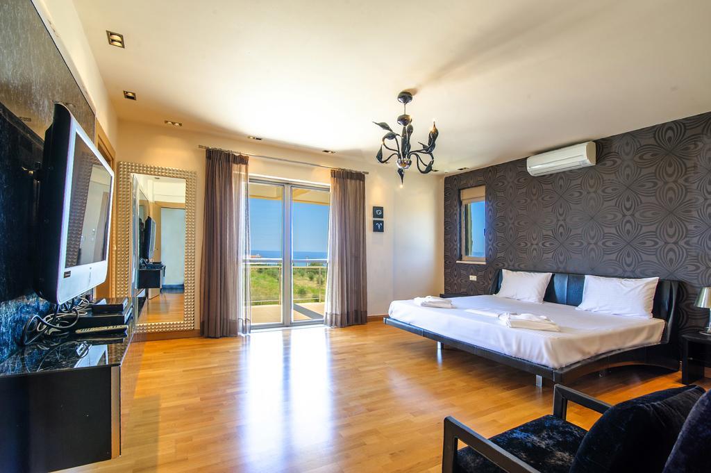 Villa Prigipessa Agia Marina Екстериор снимка