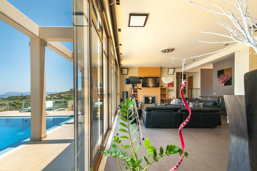Villa Prigipessa Agia Marina Екстериор снимка