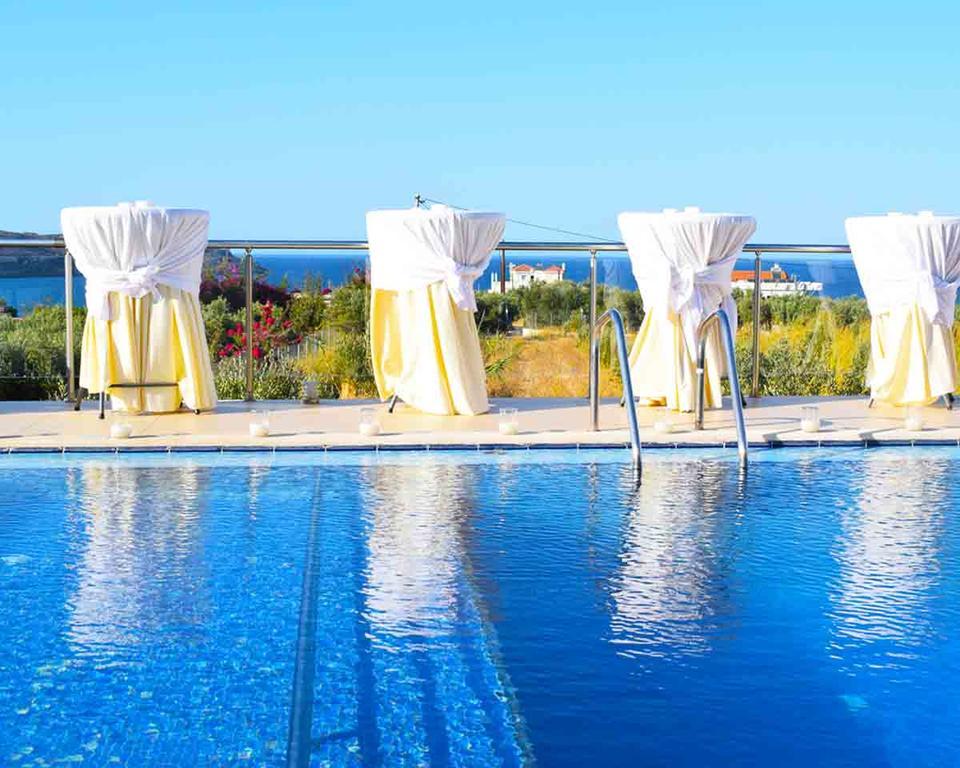 Villa Prigipessa Agia Marina Екстериор снимка